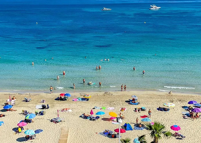 Con Vistas Panoramicas Playa La Fossa Κάλπε