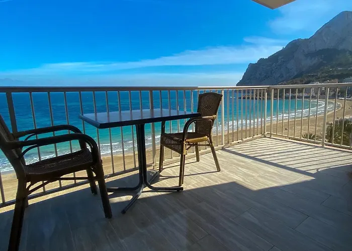 Con Vistas Panoramicas Playa La Fossa Κάλπε